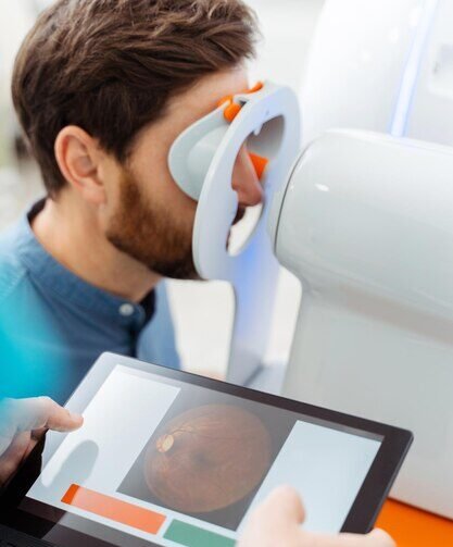 Refractive cataract surgery and premium lens replacement by eye specialist in Saskatoon